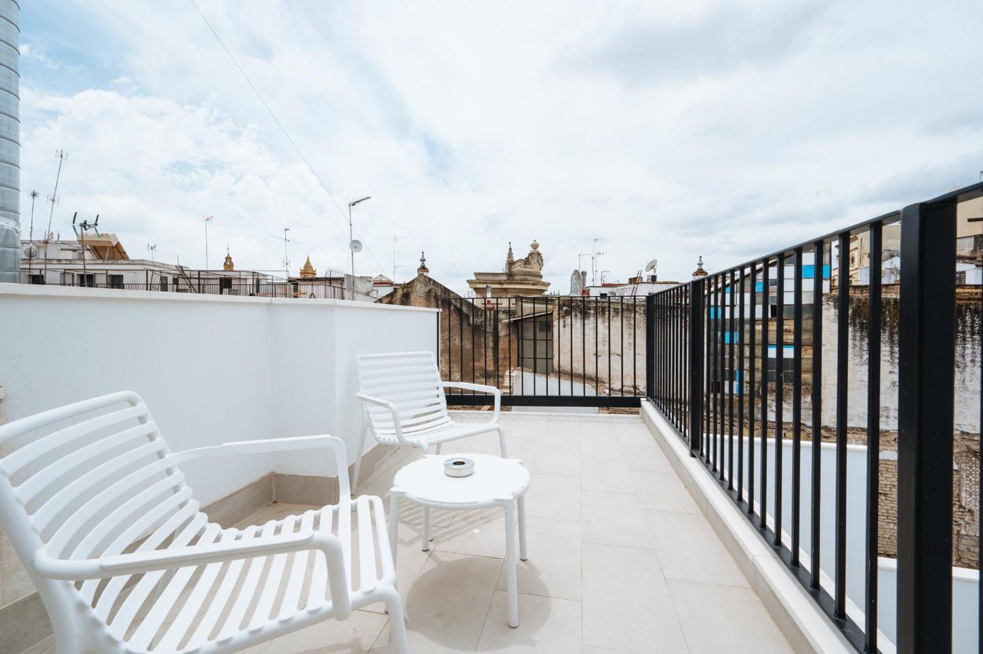 Ninesuites Cathedral Apartament Sevilla